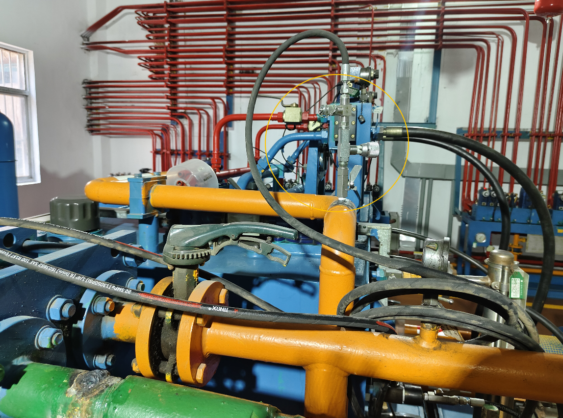 液壓站油液智能監測應用案例:鋼鐵廠高爐熱風爐液壓站 圖2