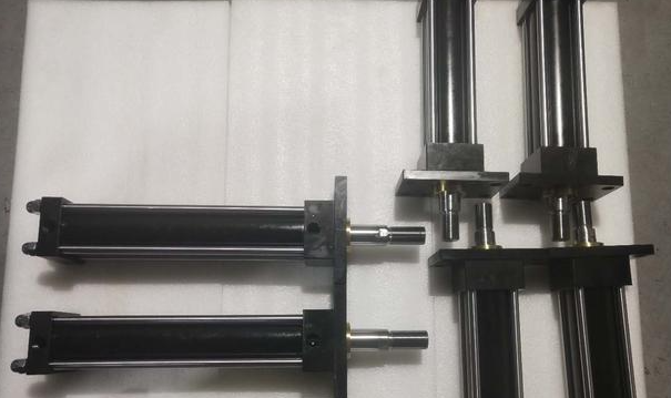 液壓油缸動(dòng)作的工作原理是什么？油液在線監(jiān)測(cè)工廠來介紹